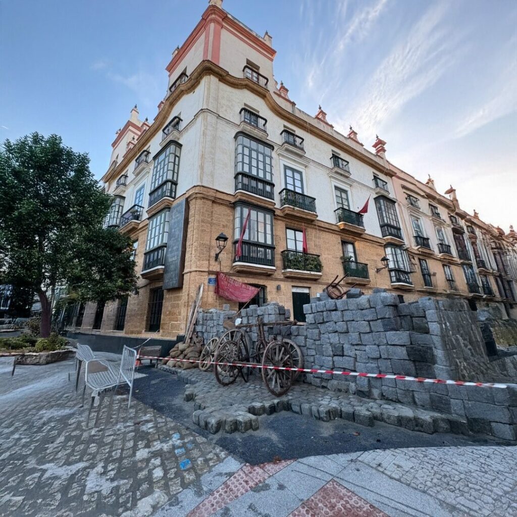 Fotografía del escenario en la ciudad de Cádiz de serie de televisión