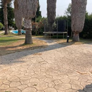 472092526