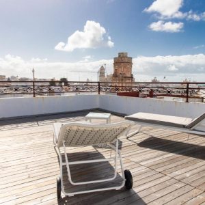 apartamento con terraza Cádiz ac gestión